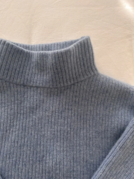 Wool Sweater - Picture 2 of 4
